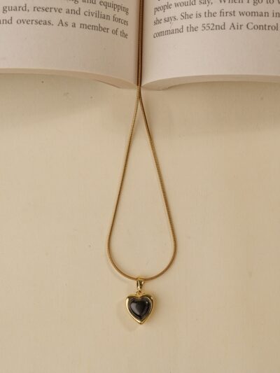 Emerald Heart Pendant (Copy) (Copy)